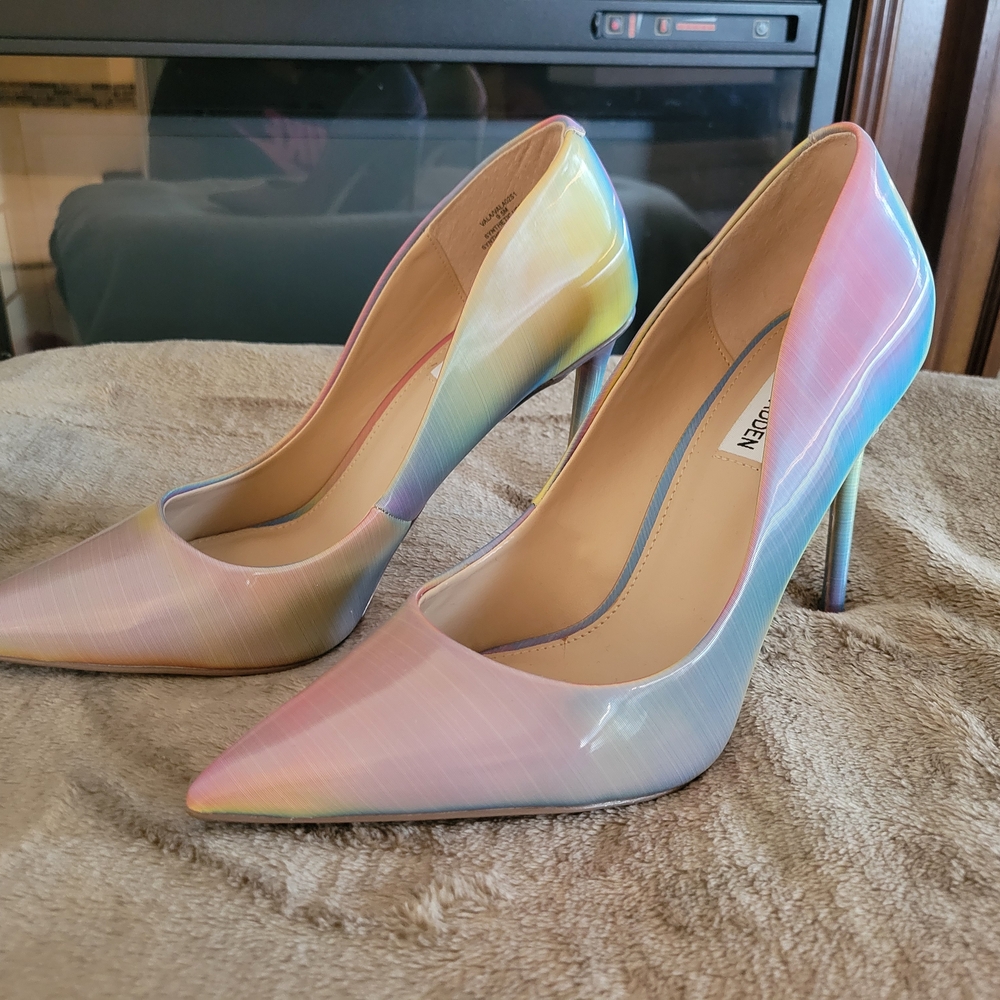 Steve Madden Pink and Yellow Heels Iridescent Stiletto Pumps